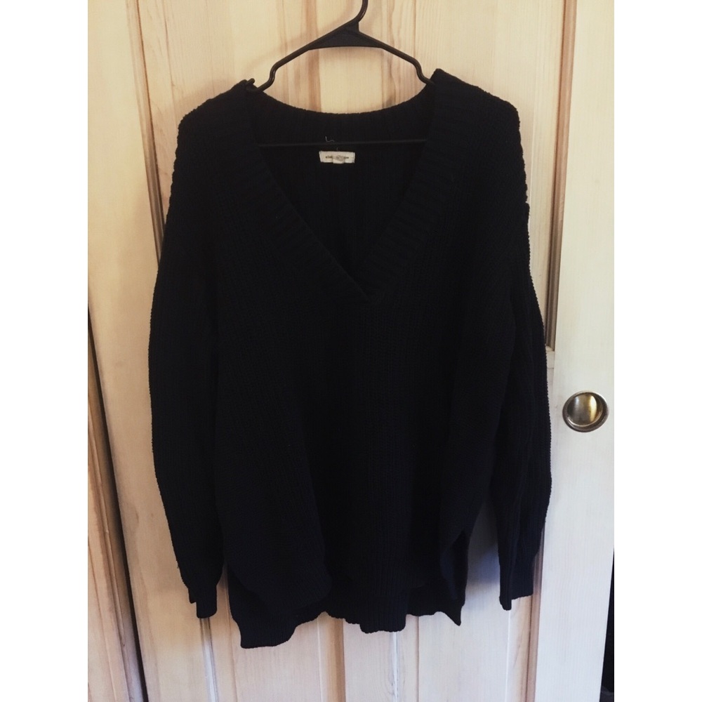 Navy oversized sweater